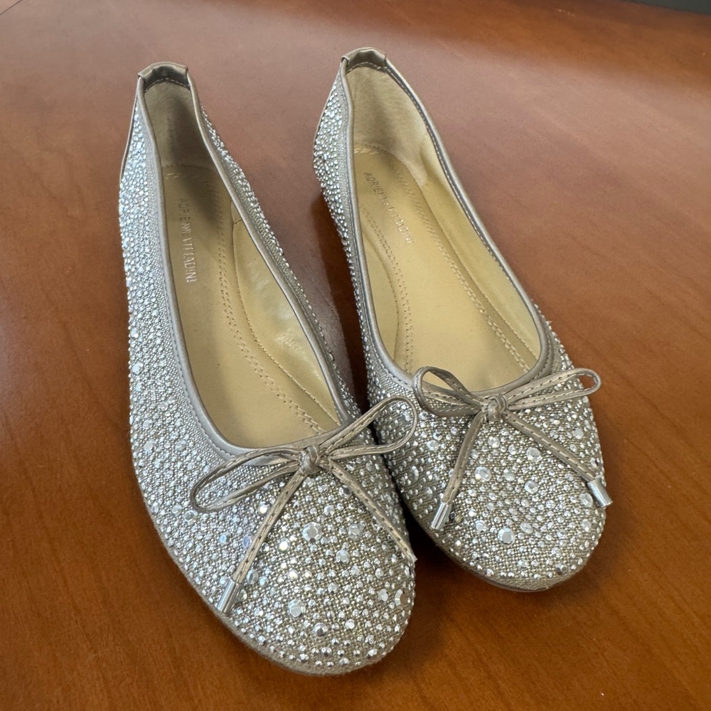 Elegant Rhinestone Embellished Flats